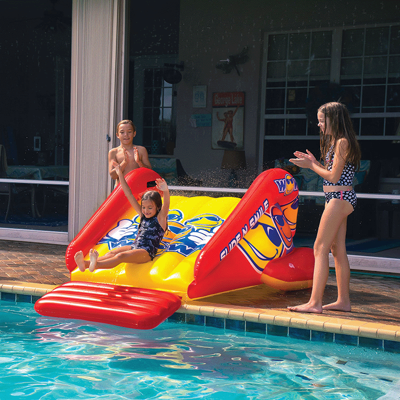 WOW Slide N Smile Single Lane Pool Slide with Sprinkler — photo 2